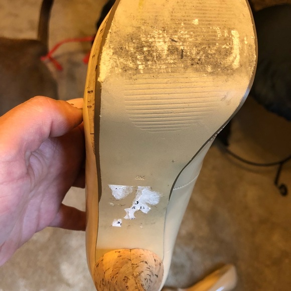 Guess pumps-tan - Picture 3 of 4